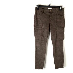 Pistola Earth Brown Camo Utility Cargo Skinny Jean